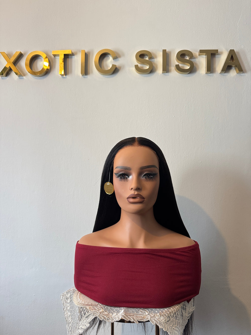 Keisha Yaki Straight Wig Realistic Natural Hairline.