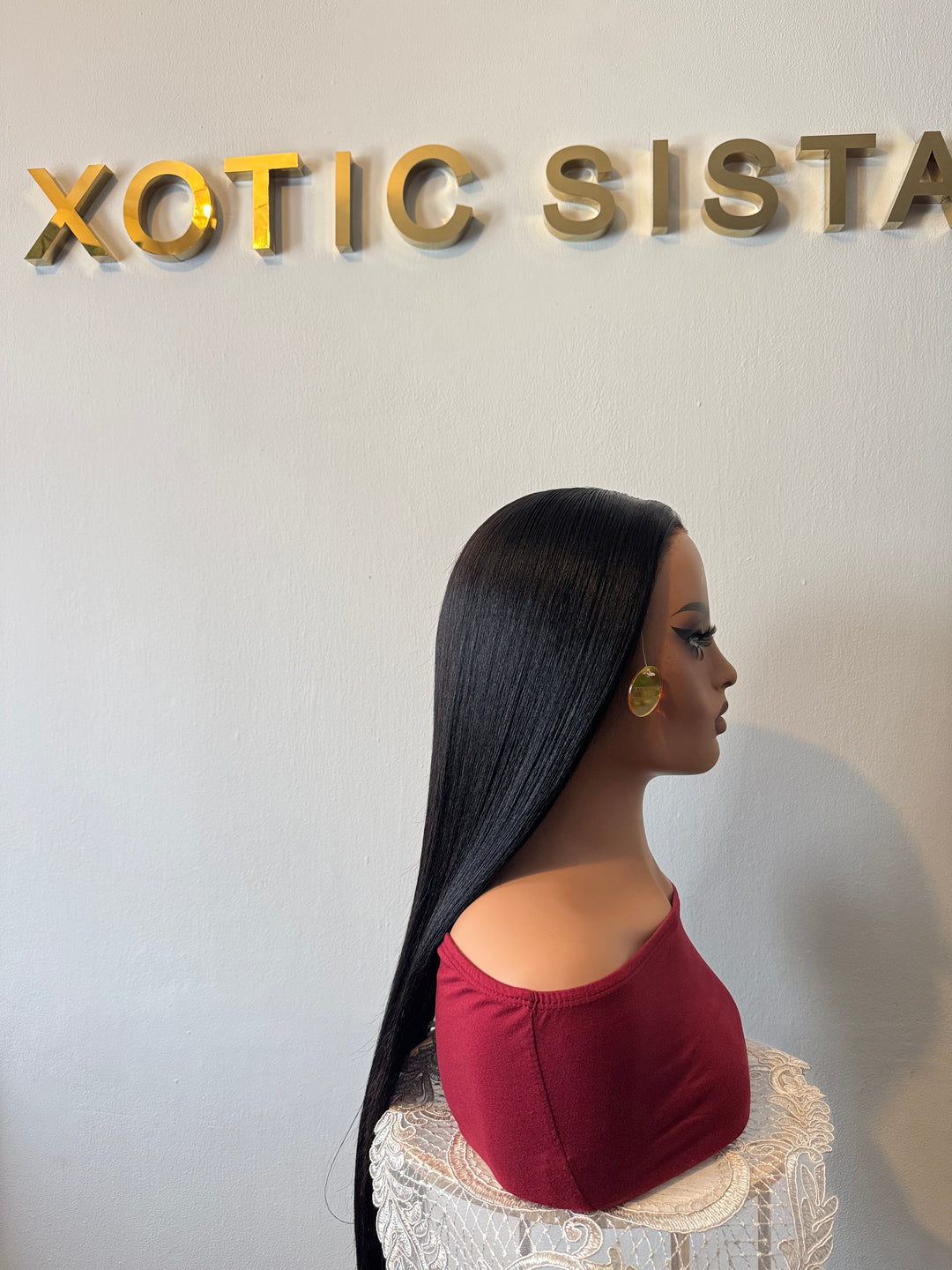 Keisha Yaki Straight Wig Realistic Natural Hairline.