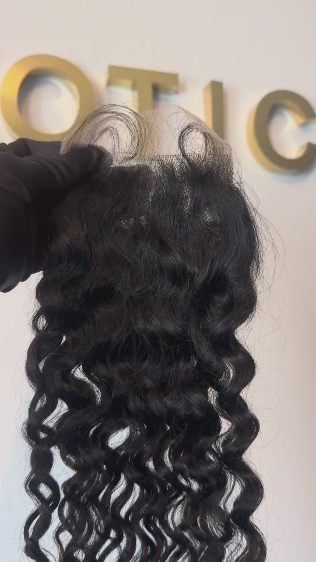4x4 HD Lace Water Wave Closure – 20 Inch Premium Virgin Hair | XOTICSISTA